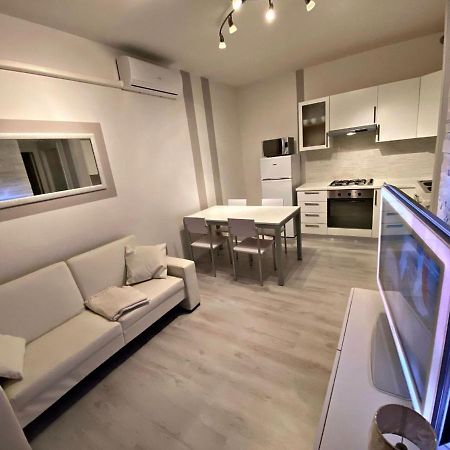 Solmare Apartments - Private Parking - Pool Rosapineta Exterior foto